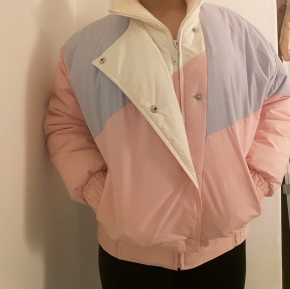 PASTEL PUFFER JACKET LARGE FITS MEDIUM - Picture 4 of 5